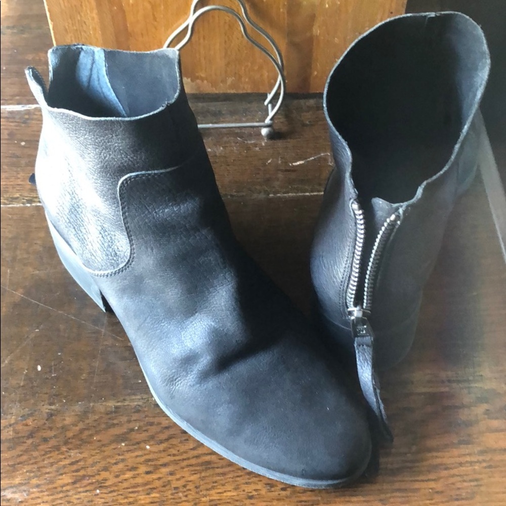 Lucky brand black leather booties, rear zip, 6.5M